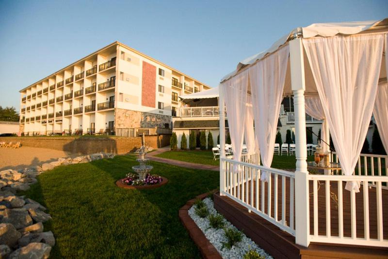 Parkshore Resort Traverse City Exterior photo